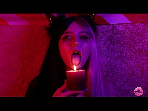 ❤️ Strastveno pušenje od seksi sukubusa s ispunjenim ustima ❤️❌ Seks video kod nas ️❤